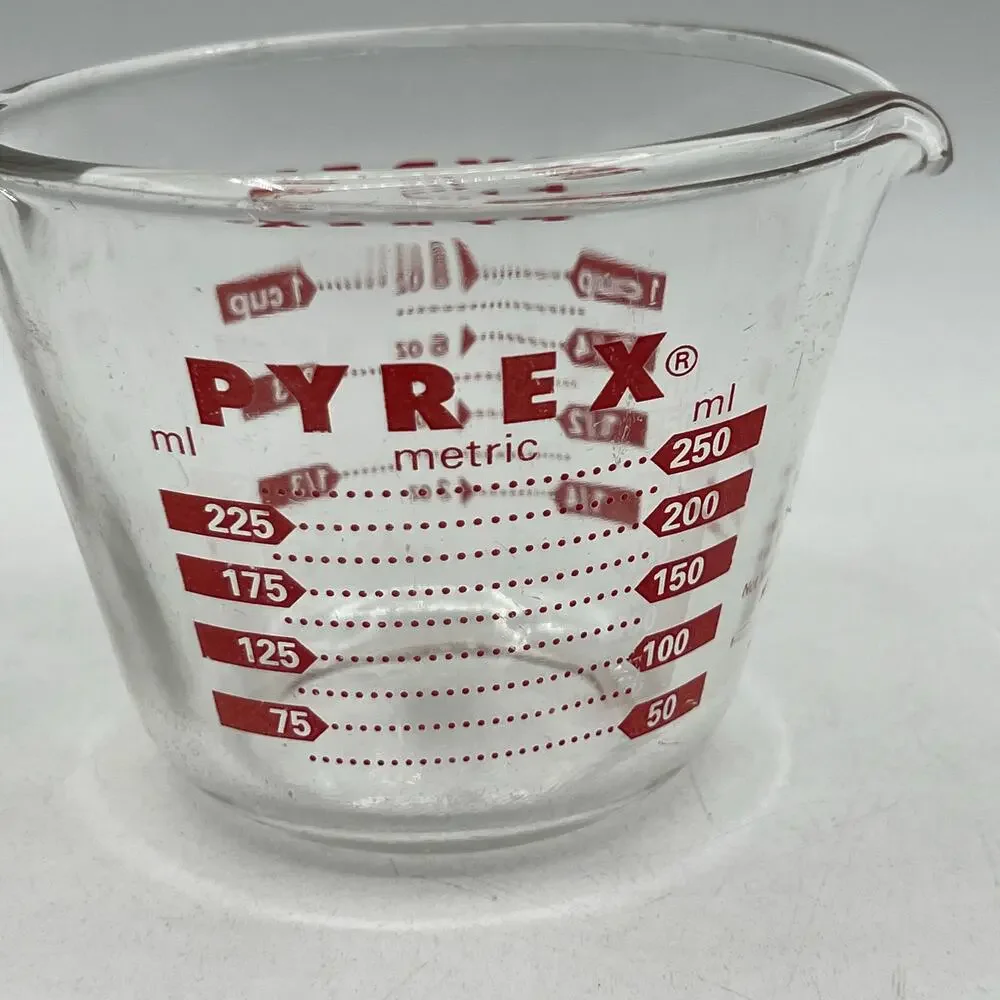 Vintage Pyrex 1 Cup Measuring Cup L Handle Red Lettering Corning USA Glass AS IS